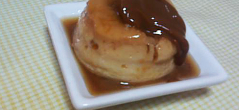 Una receta en 3 pasos de flan casero que se hace en el microondas u horno común con todos los trucos.